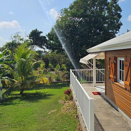 Bungalow Bo Sicrie Le Moule Exterior photo
