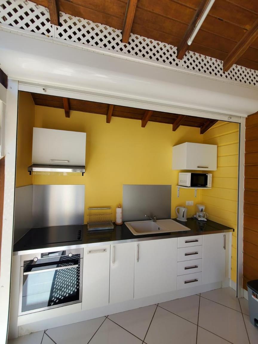 Bungalow Bo Sicrie Le Moule Exterior photo