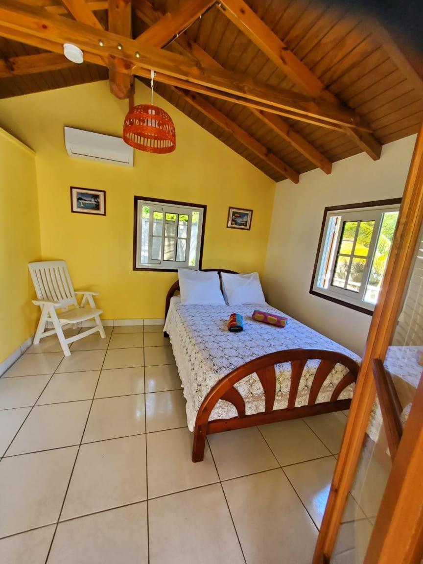 Bungalow Bo Sicrie Le Moule Exterior photo